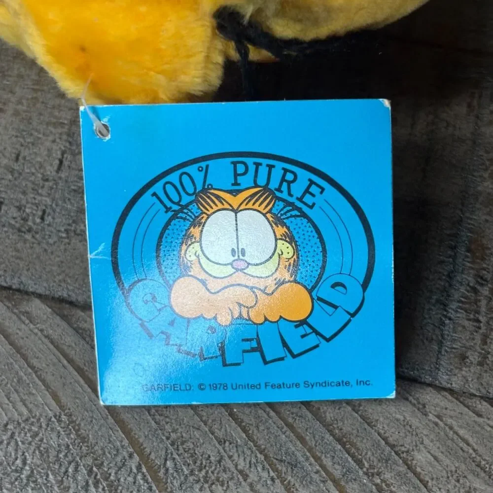 Vintage Dakin Garfield Not a Happy Camper Plush 1978, 1981 New with Tags